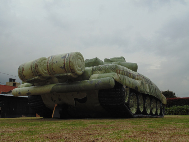 Tanque T-72 Militar Aeroinflables  estrategia