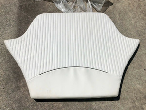 BOSTON WHALER CUSHION FOR 190 OUTRAGE BOW CUSHION 1781394 years 2007-2011
