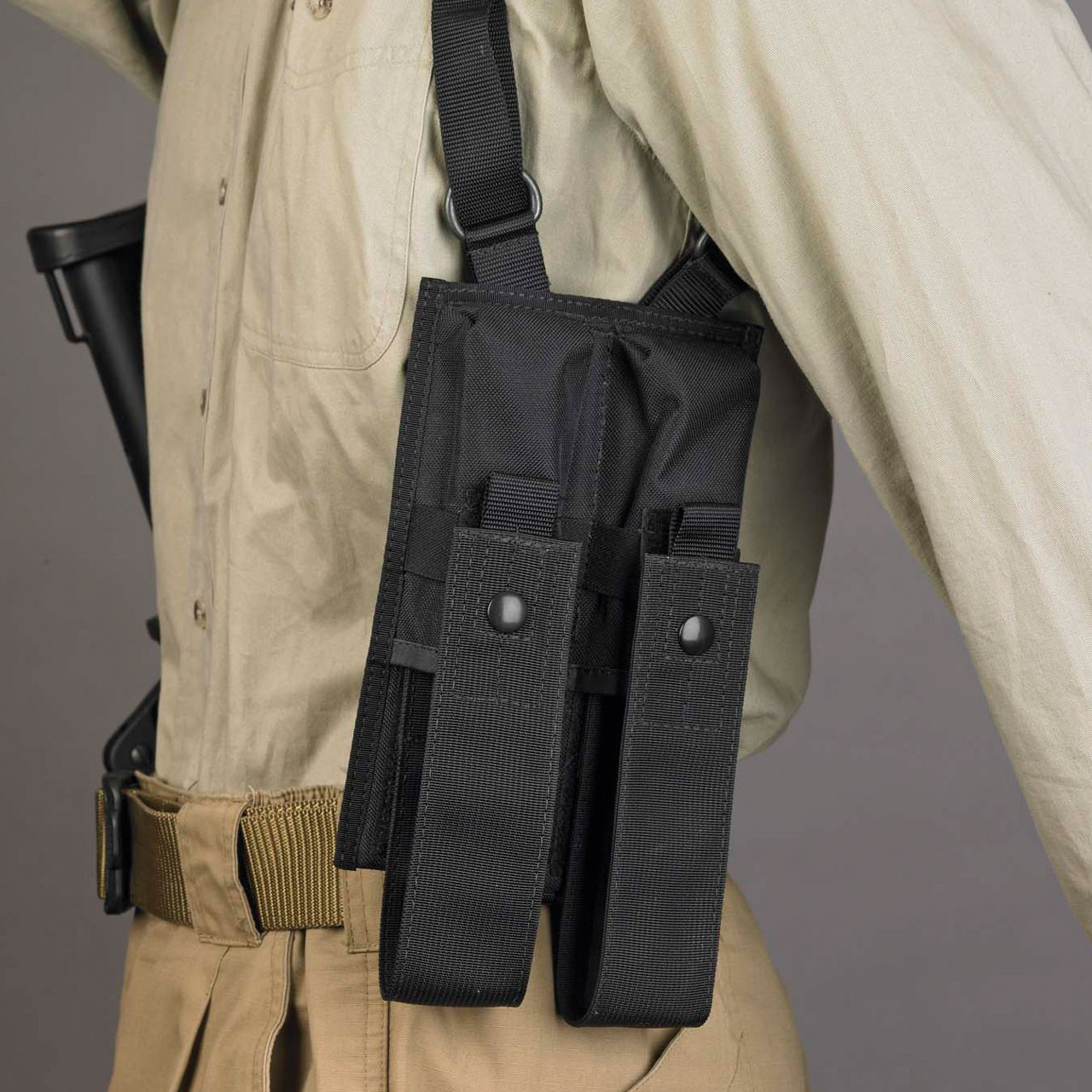 DSD 9mm SMG Shoulder Rig | DeSantis Holsters