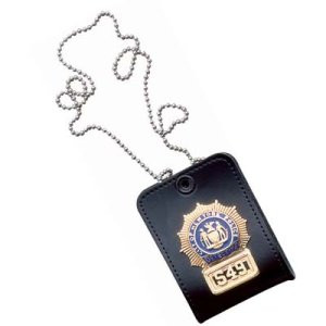 Duty Leather ID Case & Chain | Disc | DeSantis Holsters