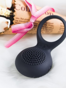 Svakom Tyler vibrerende cockring zwart stretchy silicone