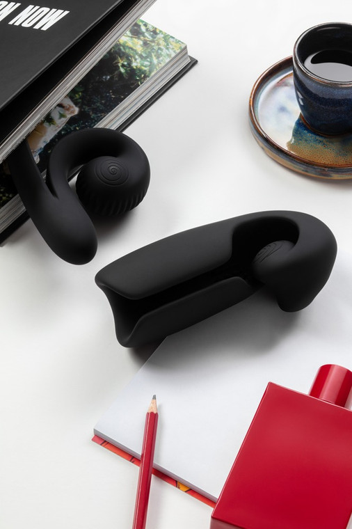 Svibe EVO aanpasbare vibrerende masturbator sleeve voor penisplezier