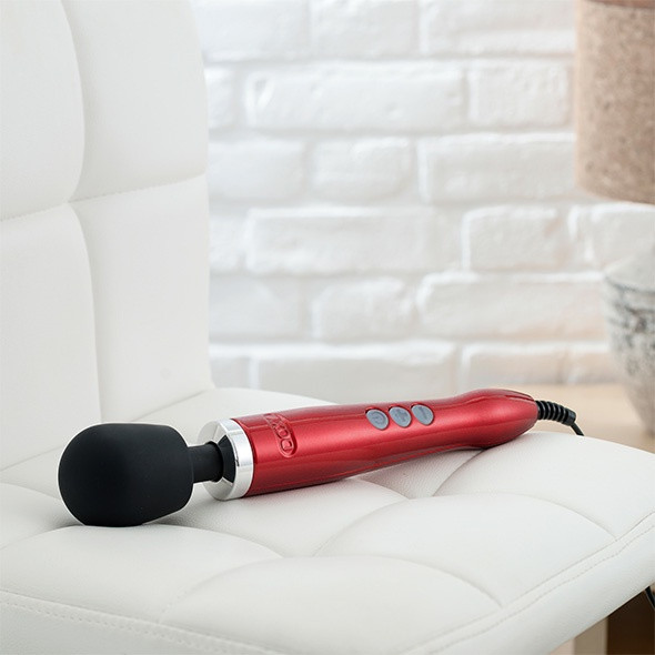 Doxy Die Cast wand