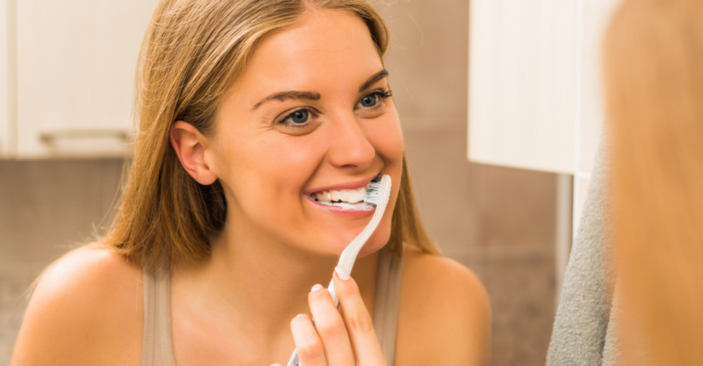 Sbiancamento efficace con Crest 3D White Advanced Mint