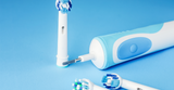 Illumina il tuo sorriso con lo spazzolino Oral-B iO™ Series 8 White Alabaster