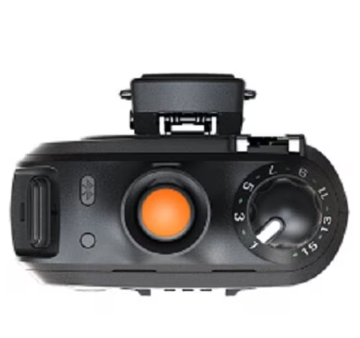 Motorola XVE 500m PMMN4154ABLK Speaker Mic has 4 built in speakers for microphones four outstanding performance.