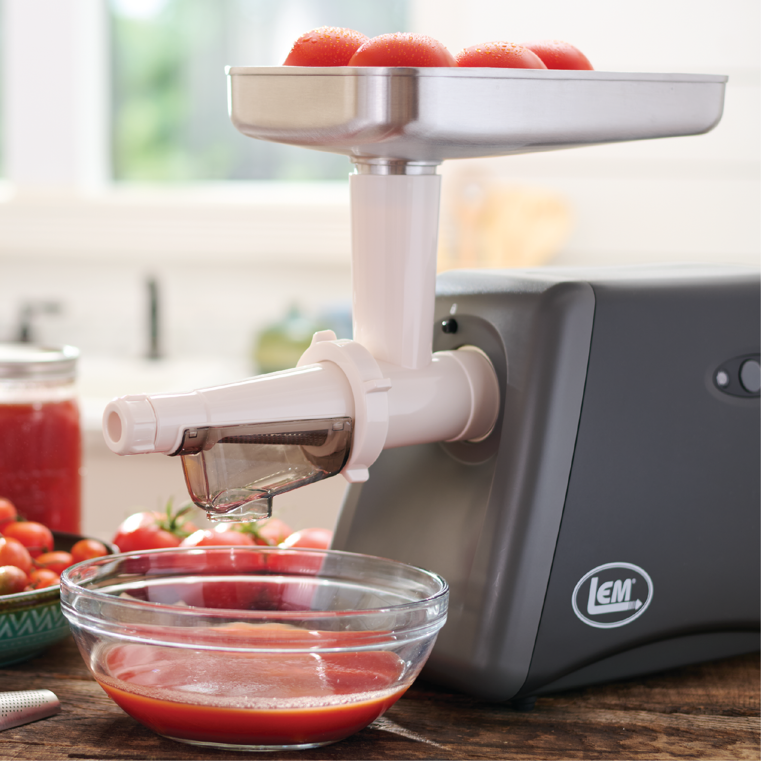 Juicer/Strainer Grinder Attachment