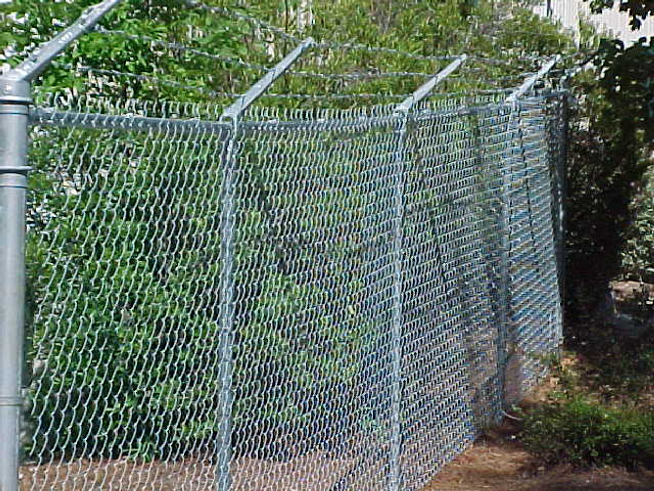 Barb Arm - Chain link fence