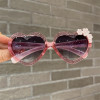 Fashion Heart-Shape Sunglasses for Girls Boys Cute Cartoon Flower Sun Glasses Outdoor Sun Protection Children Lovely Glasses Fashion Heart-Shape Sunglasses for Girls Boys Cute Cartoon Flower Sun Glasses Outdoor Sun Protection Children Lovely Glasses