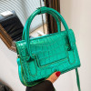 2023 Elegant Women's Simple Small Handbags Stone Pattern Leather Messenger Bags Mini Flap Bags Wallet Gold Silver Green Clutch