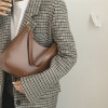 2023 New Women's Bag Niche Design Bags Trend Internet Celebrity Retro Underarm Bags All-match Simple One-shoulder Messenger Bags