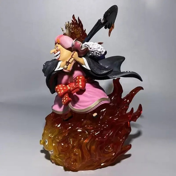 25cm One Piece Figure Charlotte Linlin Anime Figures Big Mom Figure With Light Figure Pvc Gk Statue Model Collection Toys Gift