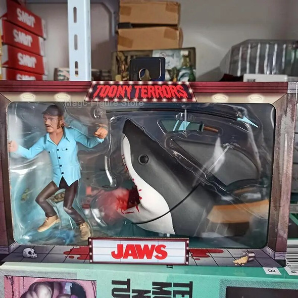 Neca Jaws Toony Terrors Jaws and Quint Action Figure Shark Cosplay Anime Collectable Model Toys Dolls For Christmas Gifts