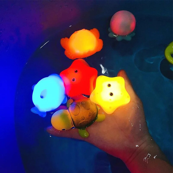 Children's Baby Bath Toys Floating Glowable Animal Washing Water Set Floating Water Light Net Fishing Fish Playing Water Toys