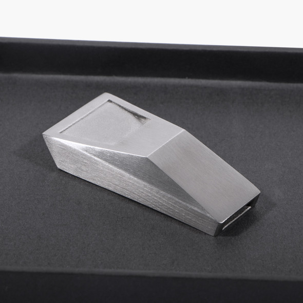 Cyberwhistle for Tesla Cybertruck Shaped Whistle Stainless Steel Truck Ornament Decorations Gift for Tesla Owner Collection 테슬라 Cyberwhistle for Tesla Cybertruck Shaped Whistle Stainless Steel Truck Ornament Decorations Gift for Tesla Owner Collection 테슬라