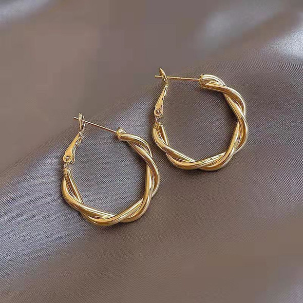 New Circle Twine Twists Hoop Earring for Women Simple Temperament Hyperbole Gold Color Metal Ear Jewelry Gift Aros