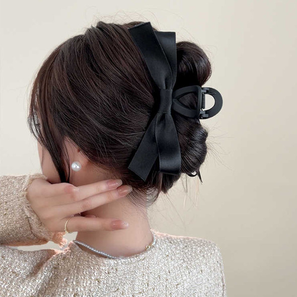 Elegant Black Satin Bow Hair Clip Ladies Women Korean Large Hair Claw Hairpin Frosted Shark Clip Hair Accessories