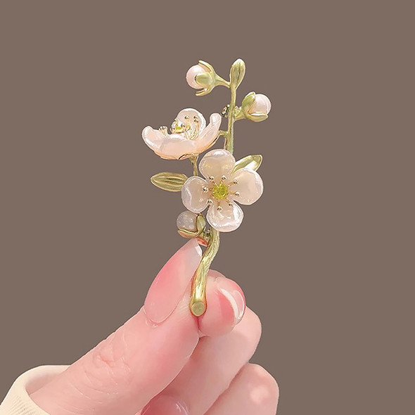 Vintage Temperament Green Jasmine Brooch For Women Crystal Flower Buckle Brooch Dress Clothes Suit Scarf Clip Jewelry Gift