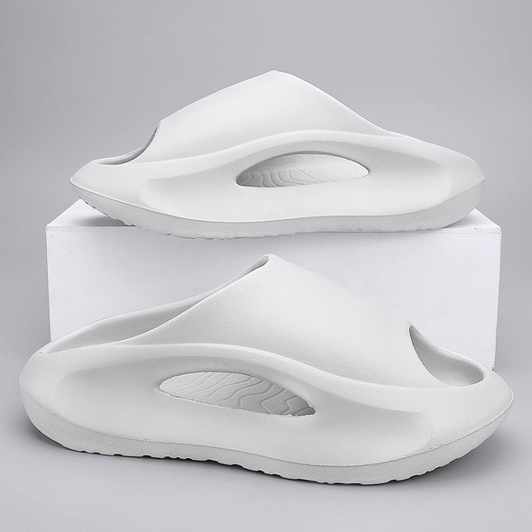 Summer Men Slippers EVA Soft soled Platform Slides Unisex Sneaker