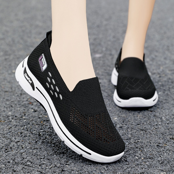 Spring And Autumn Women Shoes Leisure Breathable Soft Flat Shoes For
