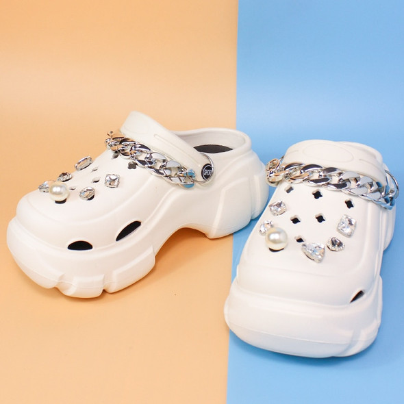 Cute bear Decor Vented Clog Shoes Women Designer Outdoor Slippers