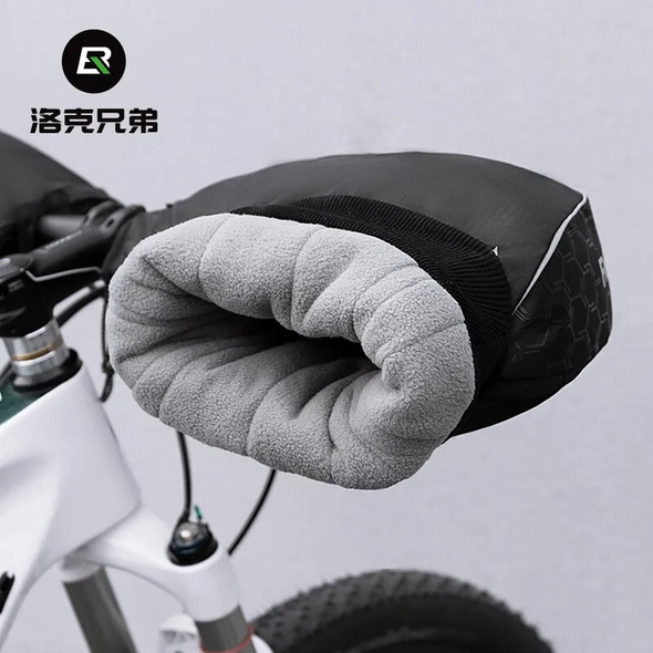 ROCKBROS bicycle gauntlets mountain bike the set of warm wind electric the winter riding gear D39-1 ROCKBROS bicycle gauntlets mountain bike the set of warm wind electric the winter riding gear D39-1