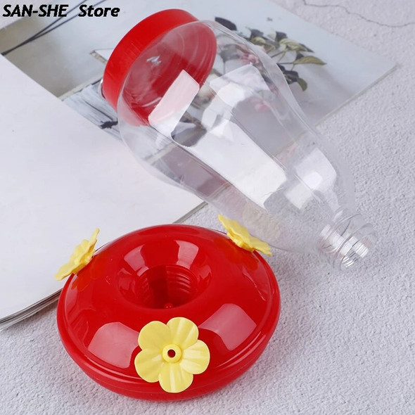 1pcs Plastics Bird Water Feeder Bottle Hanging Hummingbird Feeder Garden Outdoor Plastic Flower Iron Hook Bird Feeder
