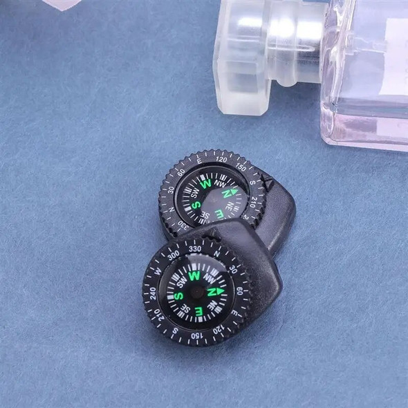 2Pcs Detachable Compass for Watches Waterproof Portable Compass Camping Compass Survival Tools for Watch 2Pcs Detachable Compass for Watches Waterproof Portable Compass Camping Compass Survival Tools for Watch