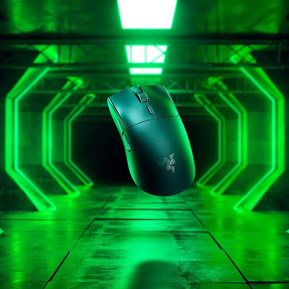 Razer Viper V3 HyperSpeed Wireless Esports Mouse 82g Lightweight Design Focus Pro 30K Optical Sensor Up to 280 hours of Battery