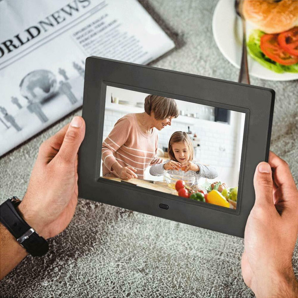 7 Inch Digital Photo Frame Full HD IPS Display 180° View 7 Inch Digital Photo Frame Full HD IPS Display 180° View