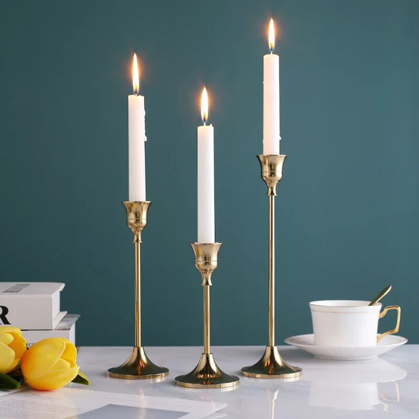 3Pcs/Set European style Metal Candle Holders Simple Golden Wedding Decoration Bar Party Living Room Decor Candlestick Home Decor 3Pcs/Set European style Metal Candle Holders Simple Golden Wedding Decoration Bar Party Living Room Decor Candlestick Home Decor