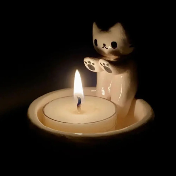 Cartoon Kitten Candle Holder Warming Its Paws Cute Scented Light Holder Cute Grilled Cat Aromatherapy Candle Holder