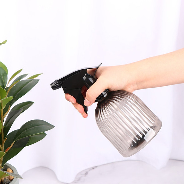 1Pc Plastic Floral Watering Can Flower Pouring Sprayer Bottle Hand Held Clear Home Gardening Small Watering Bottle