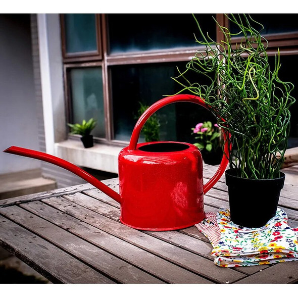 Creative gift Vintage Nostalgia Garden supplier tools metal iron Watering Can Slender mouth flowers tin tank bottle decoration Creative gift Vintage Nostalgia Garden supplier tools metal iron Watering Can Slender mouth flowers tin tank bottle decoration