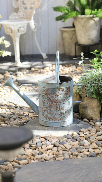Rustic Retro Vintage Decorative Metal Handcrafted Watering Can for Flowers Rustic Retro Vintage Decorative Metal Handcrafted Watering Can for Flowers