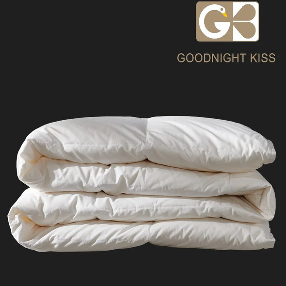 Goodnight Kiss Summer Duvet Insert 100% White Goose Down Comforter Ultra Soft Lightweight Hypoallergenic Washable Blanket