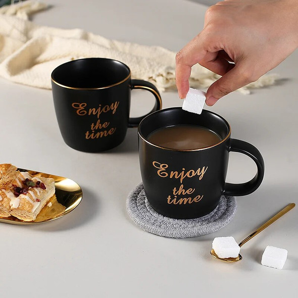 Ceramic Mugs Creative Simple with Spoon Handle High Capacity Black Coffee Mug The Office Mug Kaffeebecher Ceramic Mug