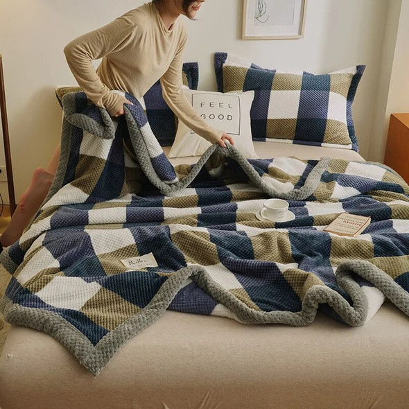 Knit Blanket Throw Soft Chenille Yarn Knitted Blanket Machine Washable Crochet Handmade Knit Throw Plaid Blanket for Couch Bed