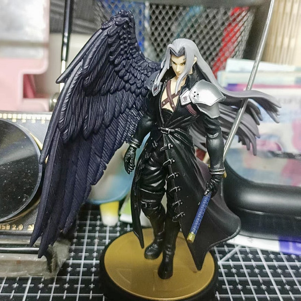 In Stock Popular Game Figurine Final Fantasy Cloud Strife12p Sephiroth Final Fantasy Game Model Peripheral Gifts For Fans