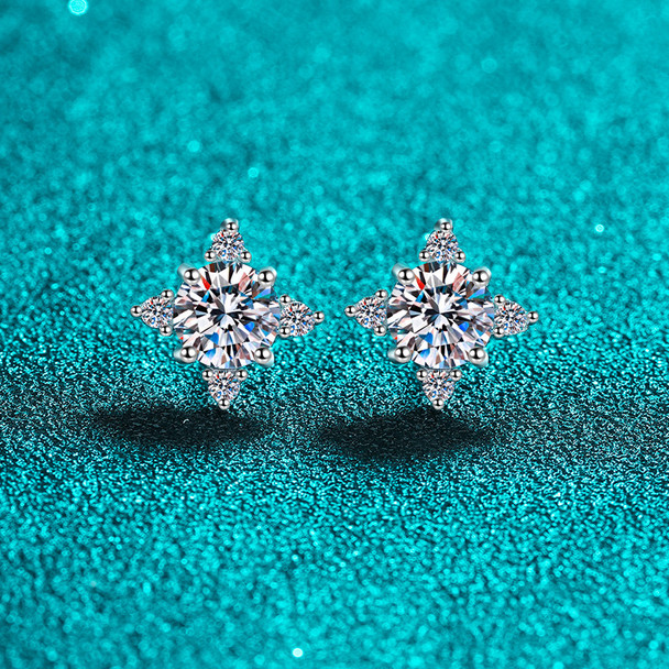 Luxury Platinum Stud Earrings for Women Lucky Clover 1/2ct Moissanite Diamond Earrings Pt950 Wedding Fine Jewelry Gift