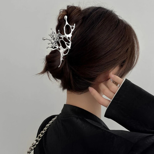 Y2k Geometric Claw Clips Women Large Metal Silver Color Korean Fashion Shark Hair Clips Grab Clamps Girls Hair Accessories Y2k Geometric Claw Clips Women Large Metal Silver Color Korean Fashion Shark Hair Clips Grab Clamps Girls Hair Accessories