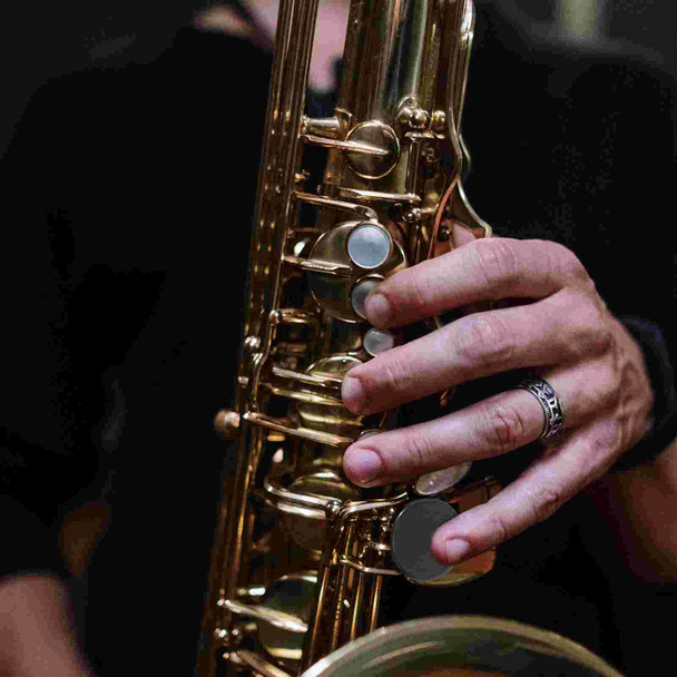 2Pcs Professional Silicone Saxophone Thumb Rest Pads Convenient