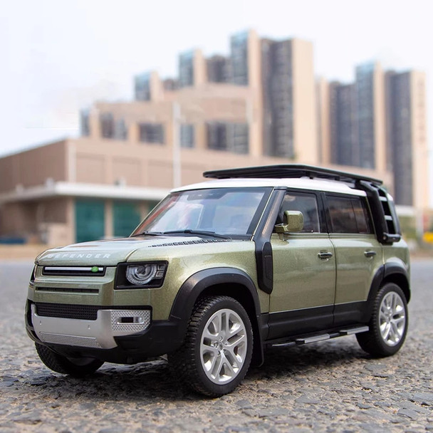 1/18 Range Rover Defender SUV Alloy Car Model Diecast Metal Off-road Vehicles Simulation Car Model Sound and Light Kids Toy Gift