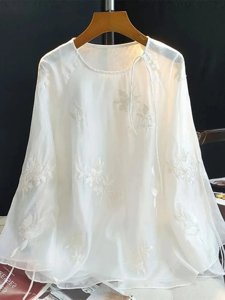 Chinese Style Embroidery Plus Size Blouses for Women Fashion Vintage Female Shirt Summer New 2024 Long Sleeve Tops