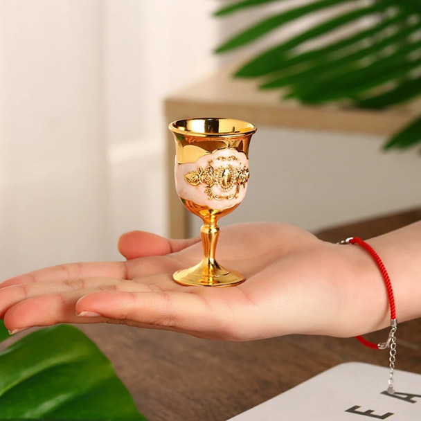 30ml Metal Wine Glasses Retro Wine Cup Goblet Vintage European Style Champagne Cocktail Glasses Bar Home Decor Drinkware 30ml Metal Wine Glasses Retro Wine Cup Goblet Vintage European Style Champagne Cocktail Glasses Bar Home Decor Drinkware