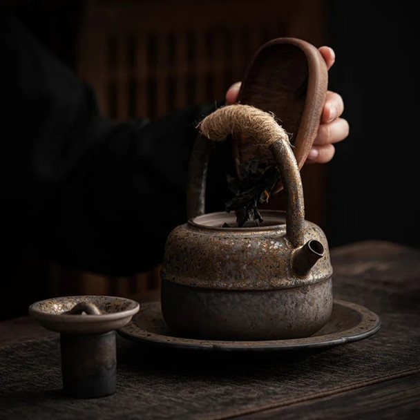 Japanese Ceramic Teapot Tea Set Retro Kung Fu Tea Set Household Handle Pot With Filter Teaware Kitchen Dining Bar Home Garden