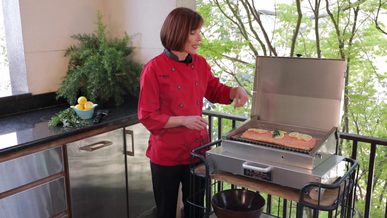 How to use the Cherokee & G-Sport infrared grill tray