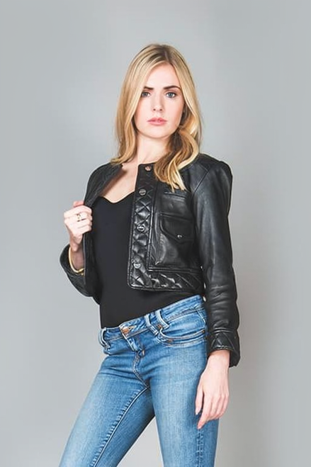 Ladies Leather Jacket Short length PIPA front detail