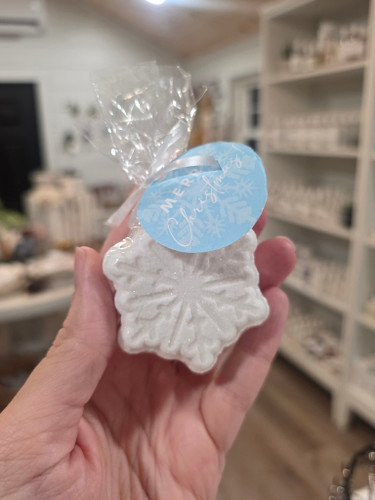 Bath Bomb Snowflake 2 oz.