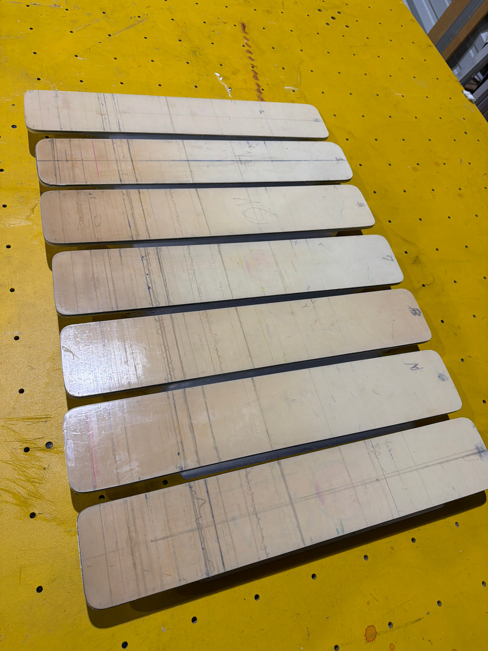 Used M&R Style Sleeve Pallets